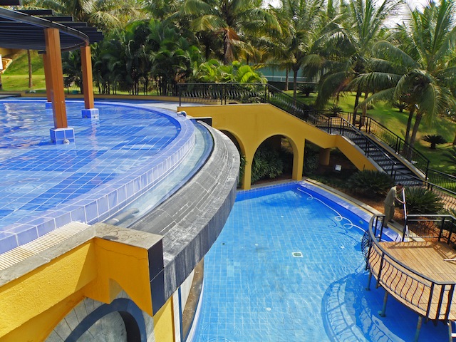 Hotel Vanishing Edge Pool with Two Levels